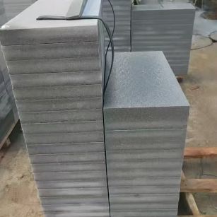 滁州 芝麻灰火烧面300*600*50地铺石材