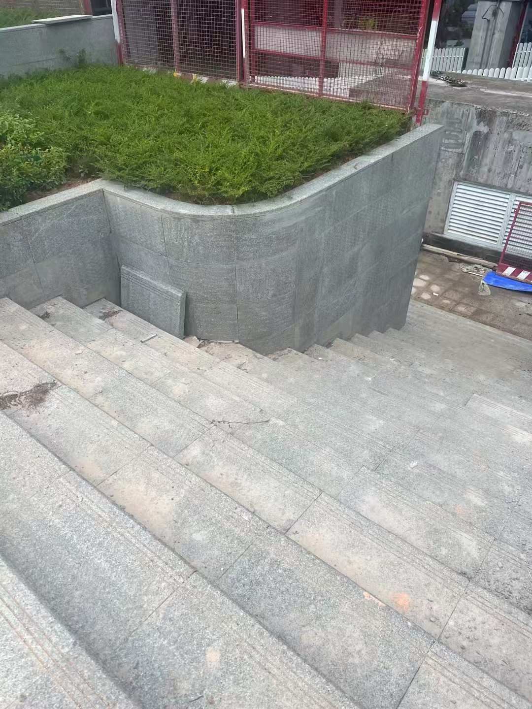 滁州 芝麻黑火烧面铺装案例