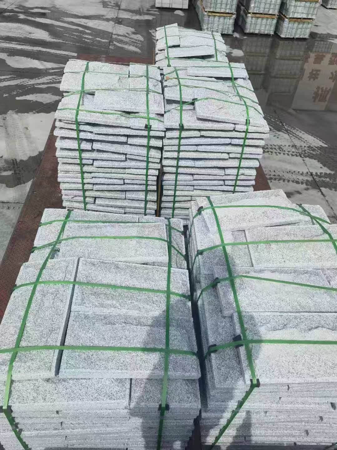 滁州 芝麻白蘑菇石装车出货