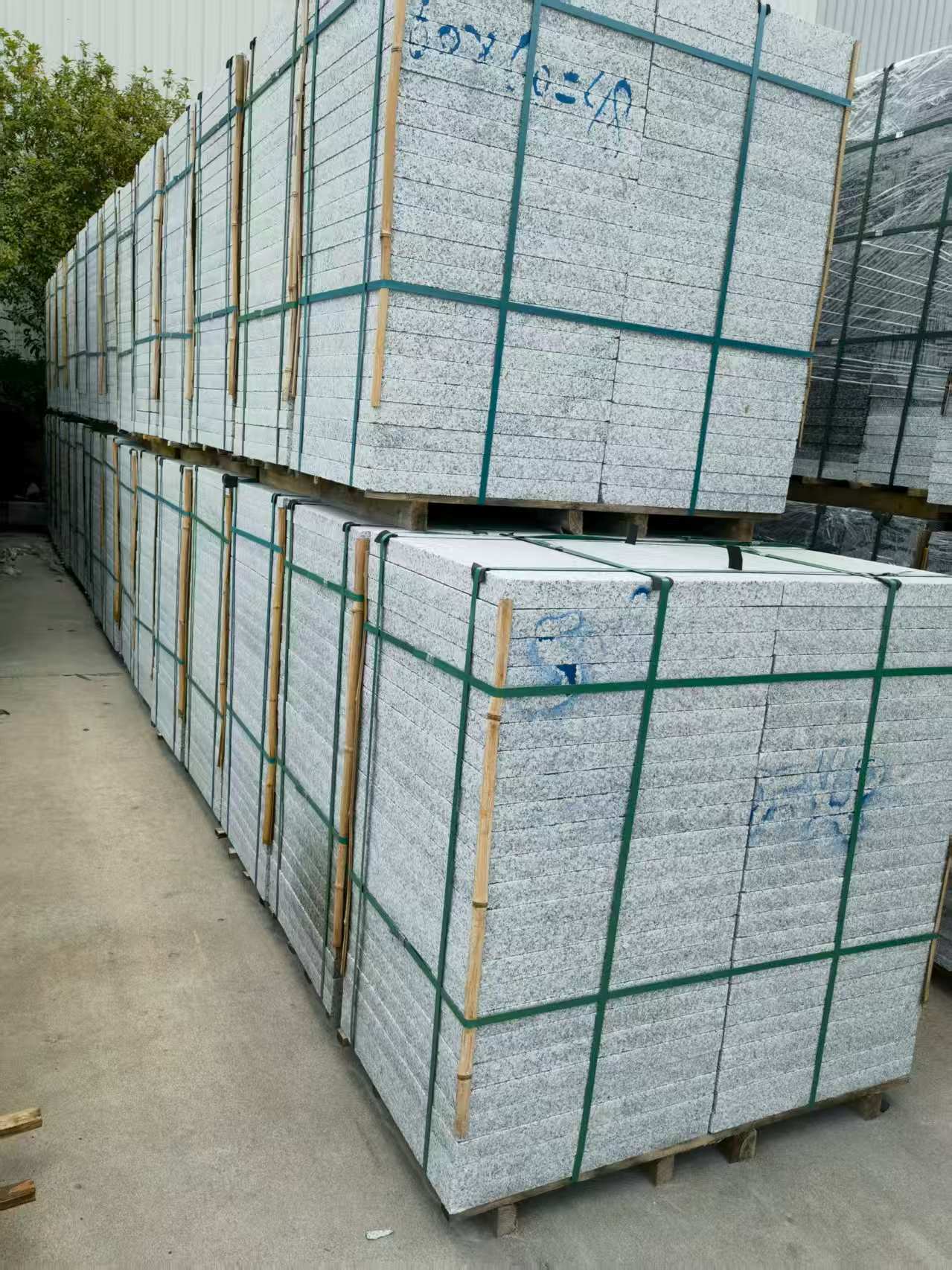 滁州 大花芙蓉白火烧成品，市政园林广场地铺石