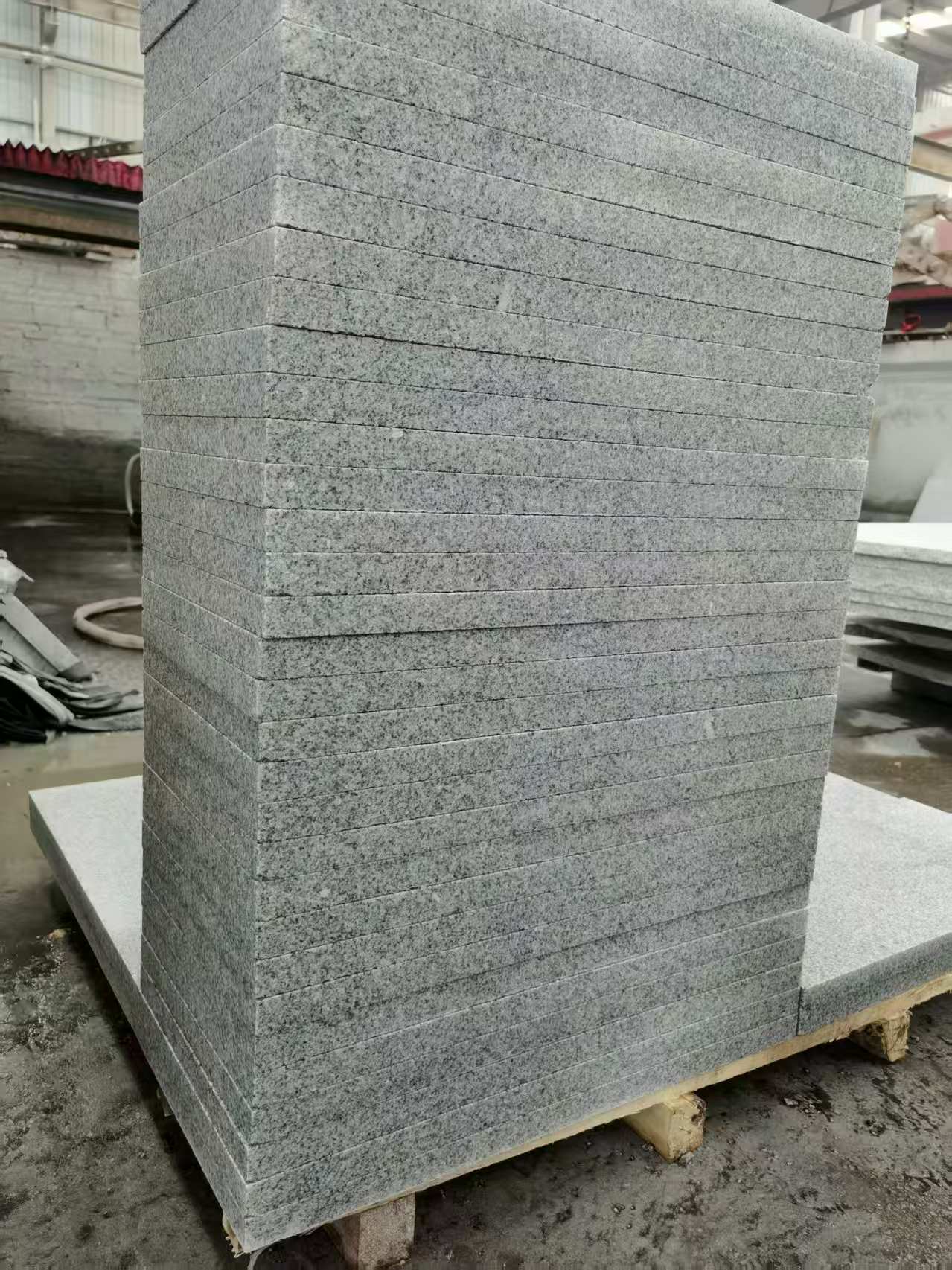 滁州 花岗岩 地铺成品300*600，尺寸标准、厚薄均匀